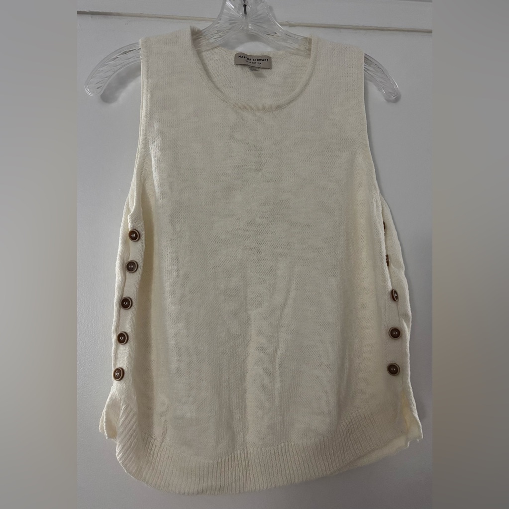 Martha Stewart Collection Cream Sleeveless Sweater Top With Button Detail Martha Stewart Collection Cream Sleeveless Sweater Top With Button Detail